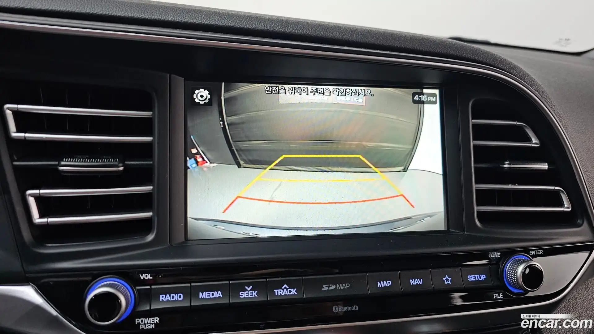 AVANTE Hyundai 2018.9-OPTION-018