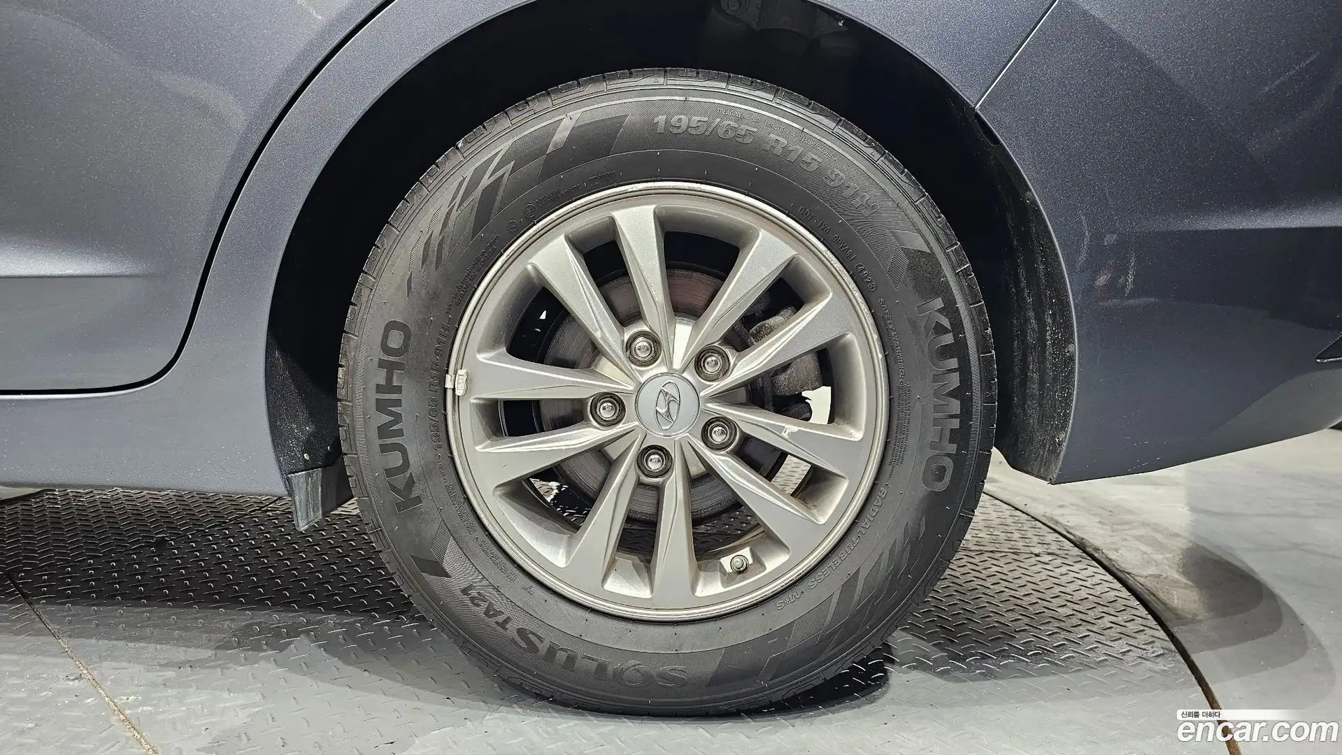 AVANTE Hyundai 2018.9-OUTER-031