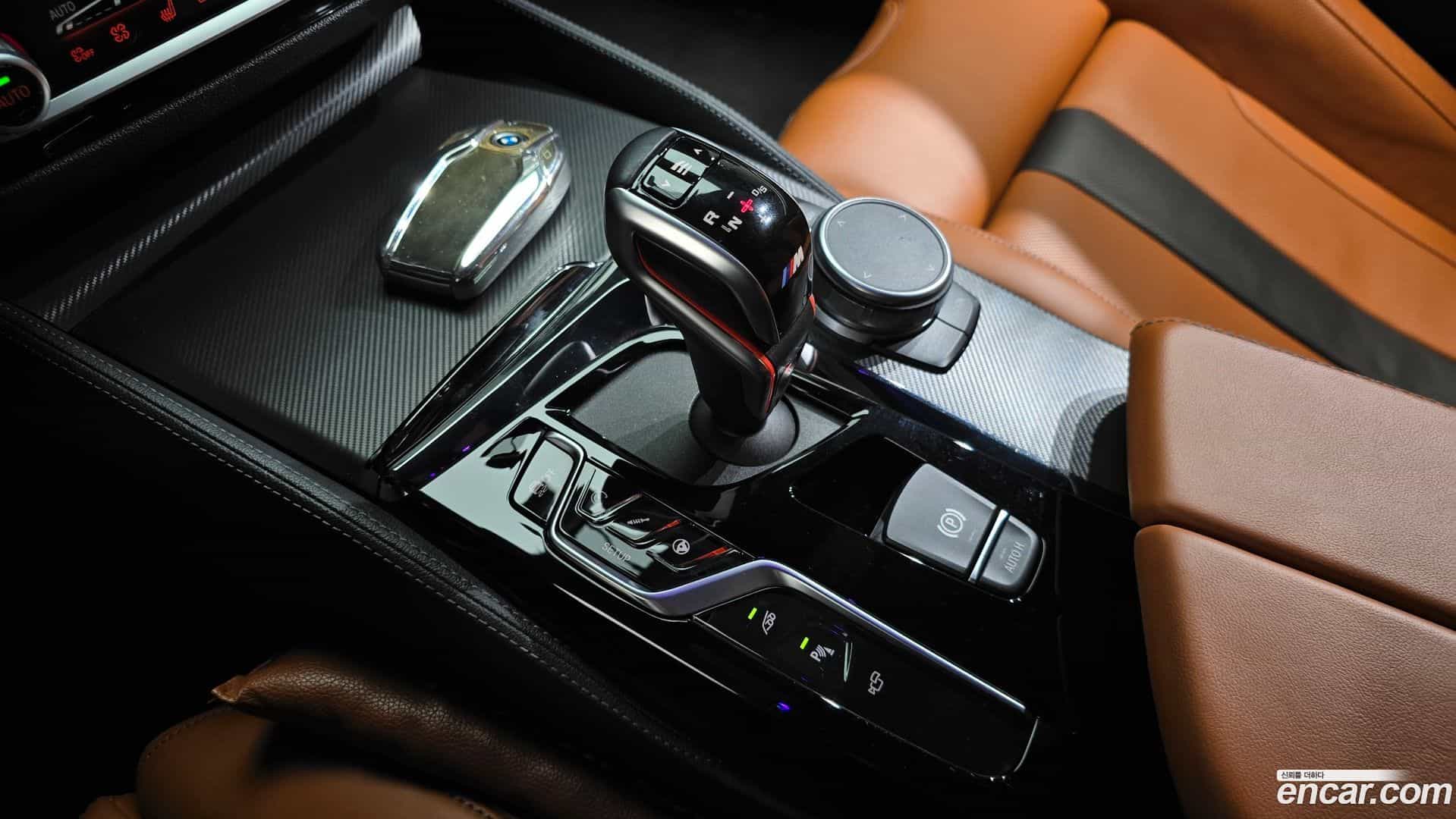 M5 BMW 2019.10-INNER-009