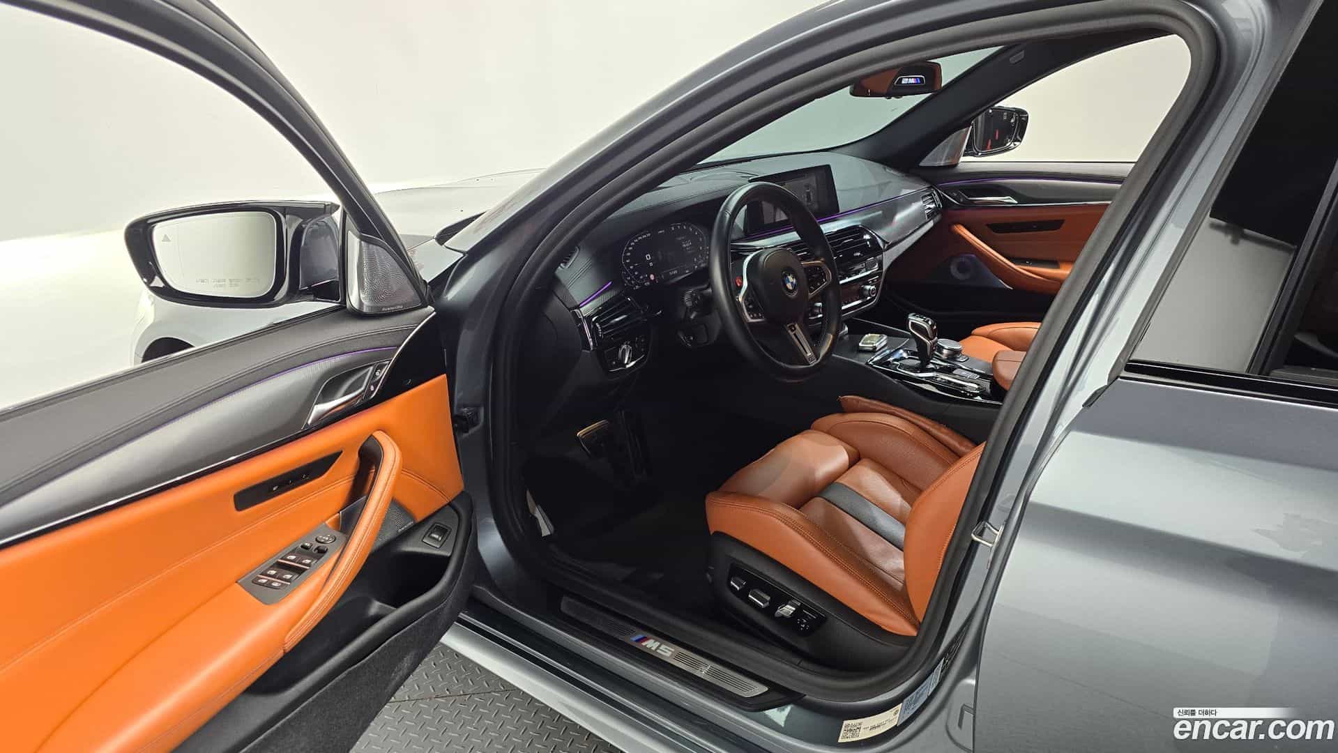 M5 BMW 2019.10-INNER-010