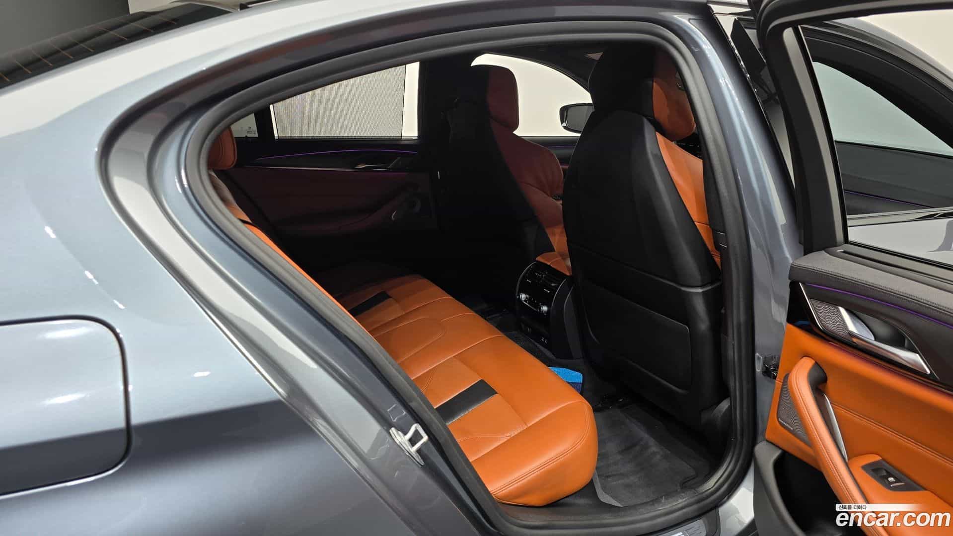 M5 BMW 2019.10-OPTION-015