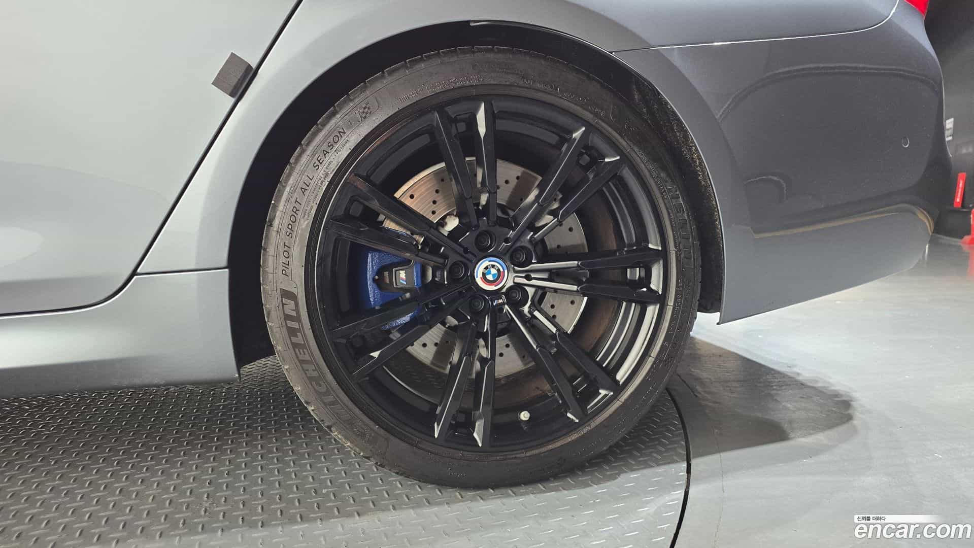 M5 BMW 2019.10-OUTER-031