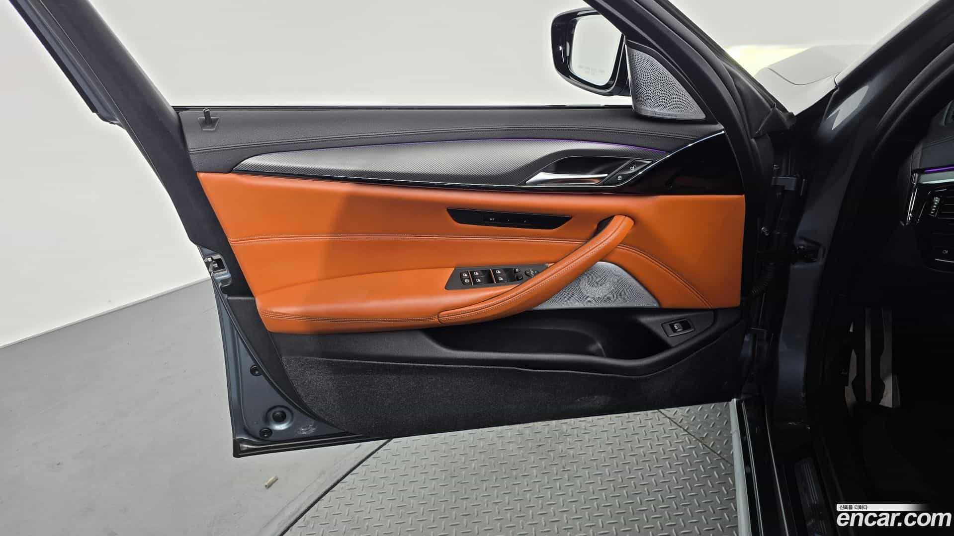 M5 BMW 2019.10-INNER-034