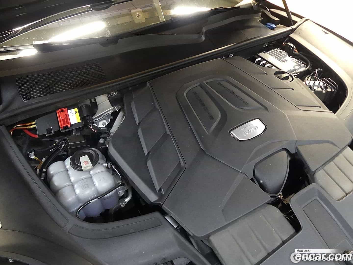 Cayenne Porsche 2019.7-OUTER-006