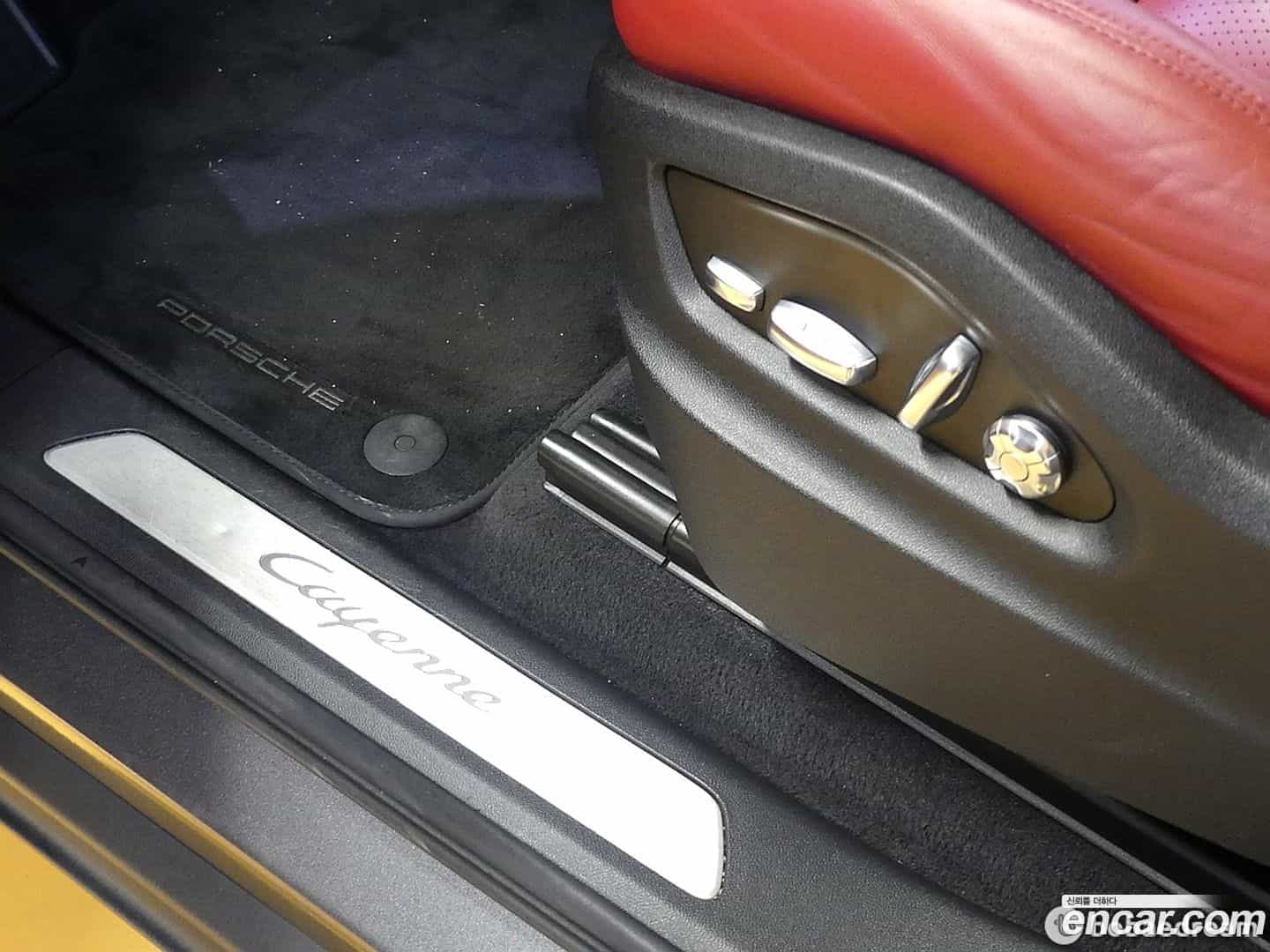 Cayenne Porsche 2019.7-OPTION-016
