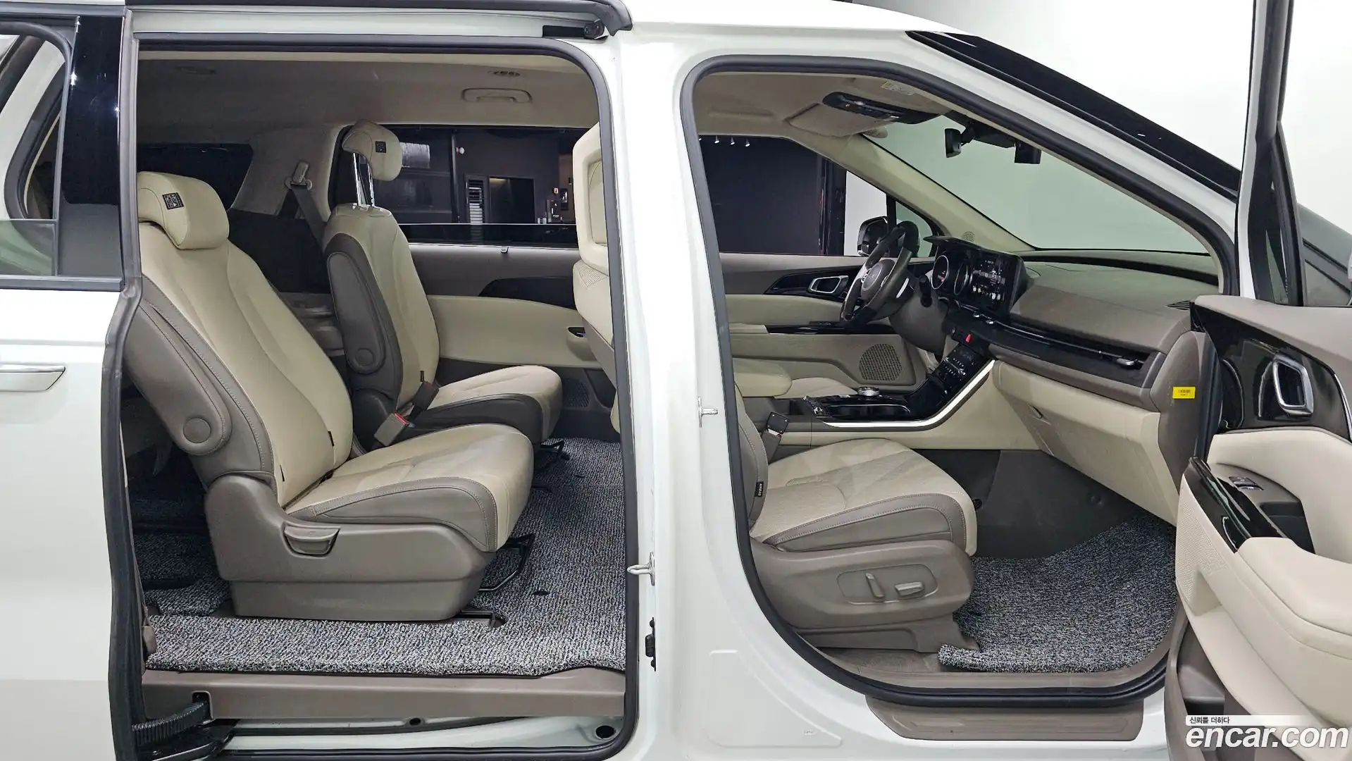 Canival Kia 2022.3-OPTION-016
