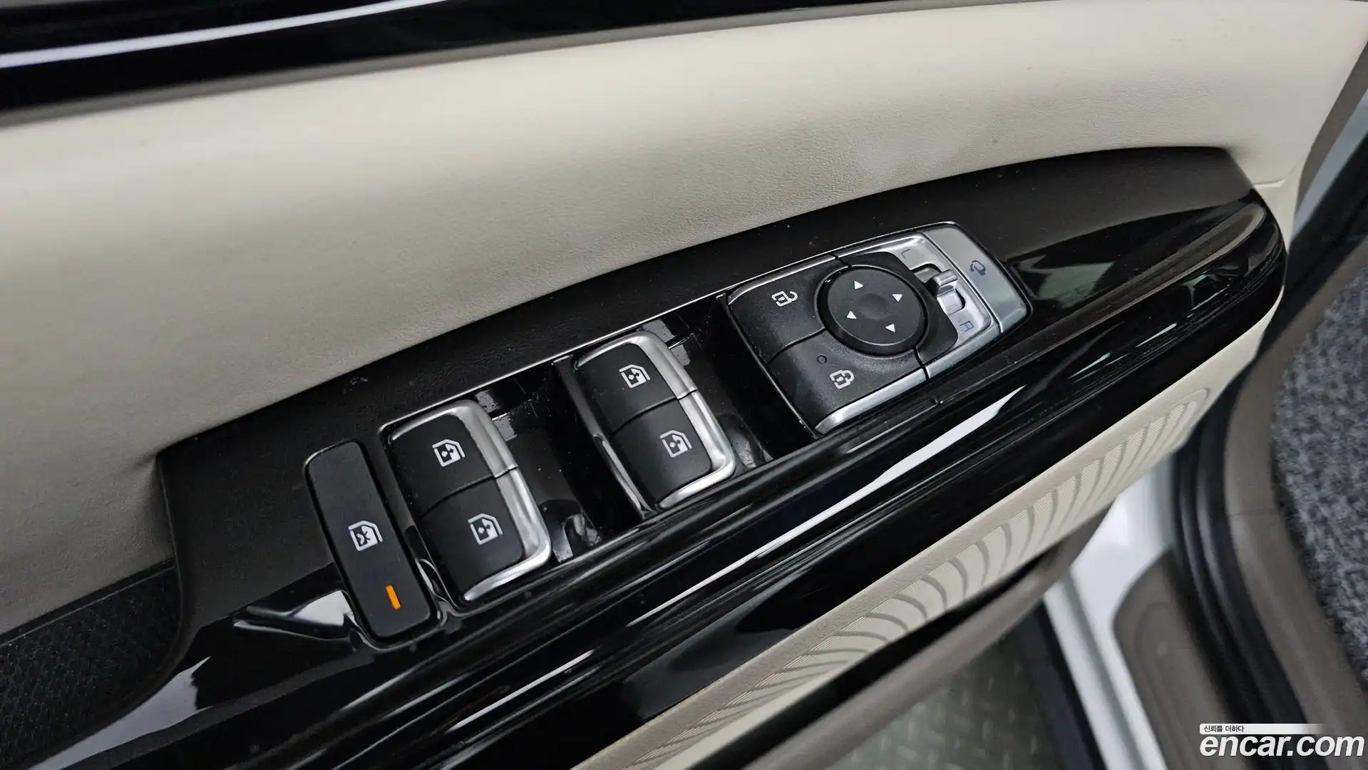 Canival Kia 2022.3-OPTION-017