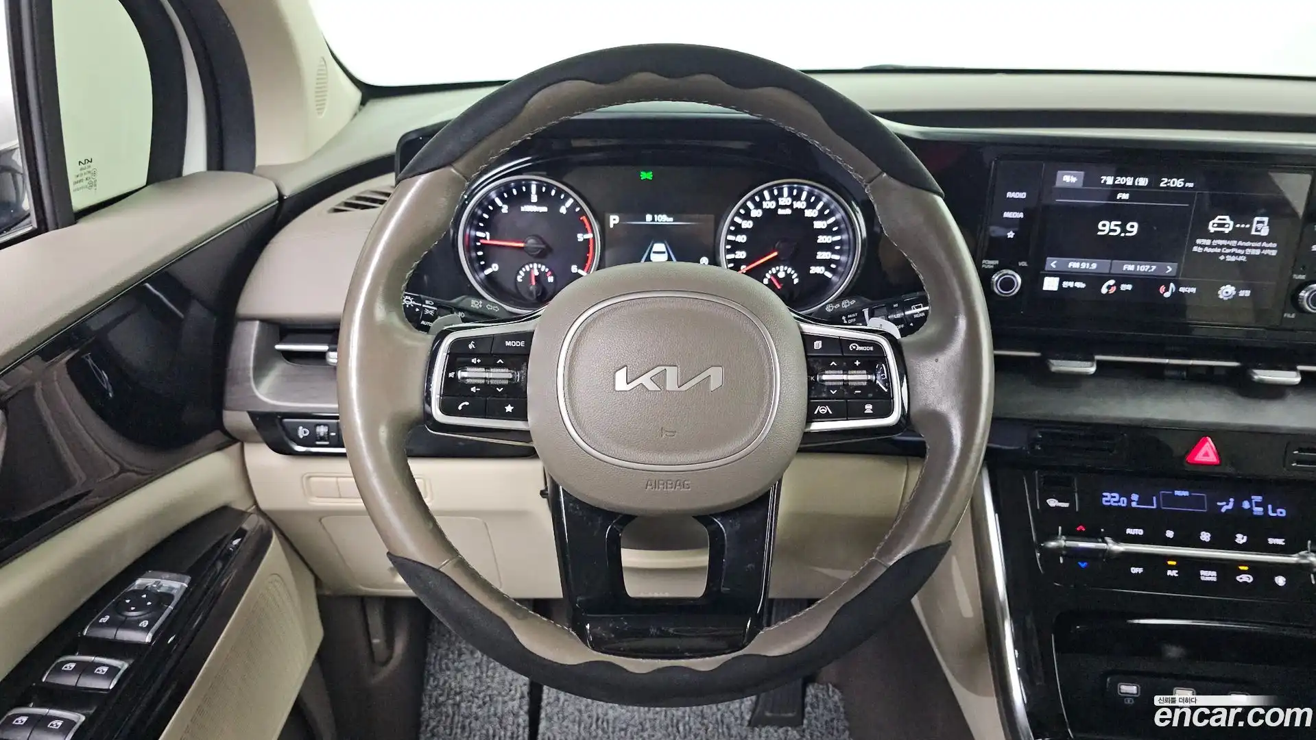 Canival Kia 2022.3-OPTION-019
