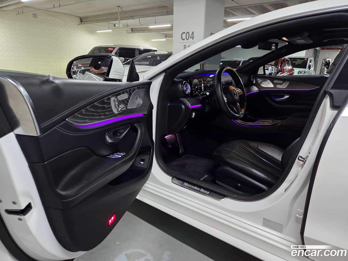 CLS-Class Mercedes-Benz 2021.0-INNER-010