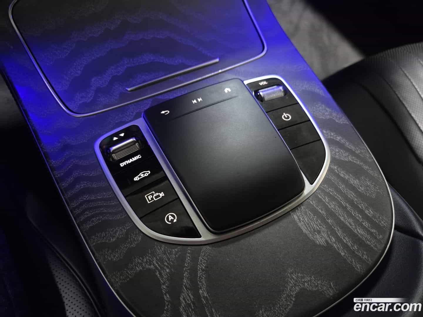 CLS-Class Mercedes-Benz 2021.0-OPTION-022