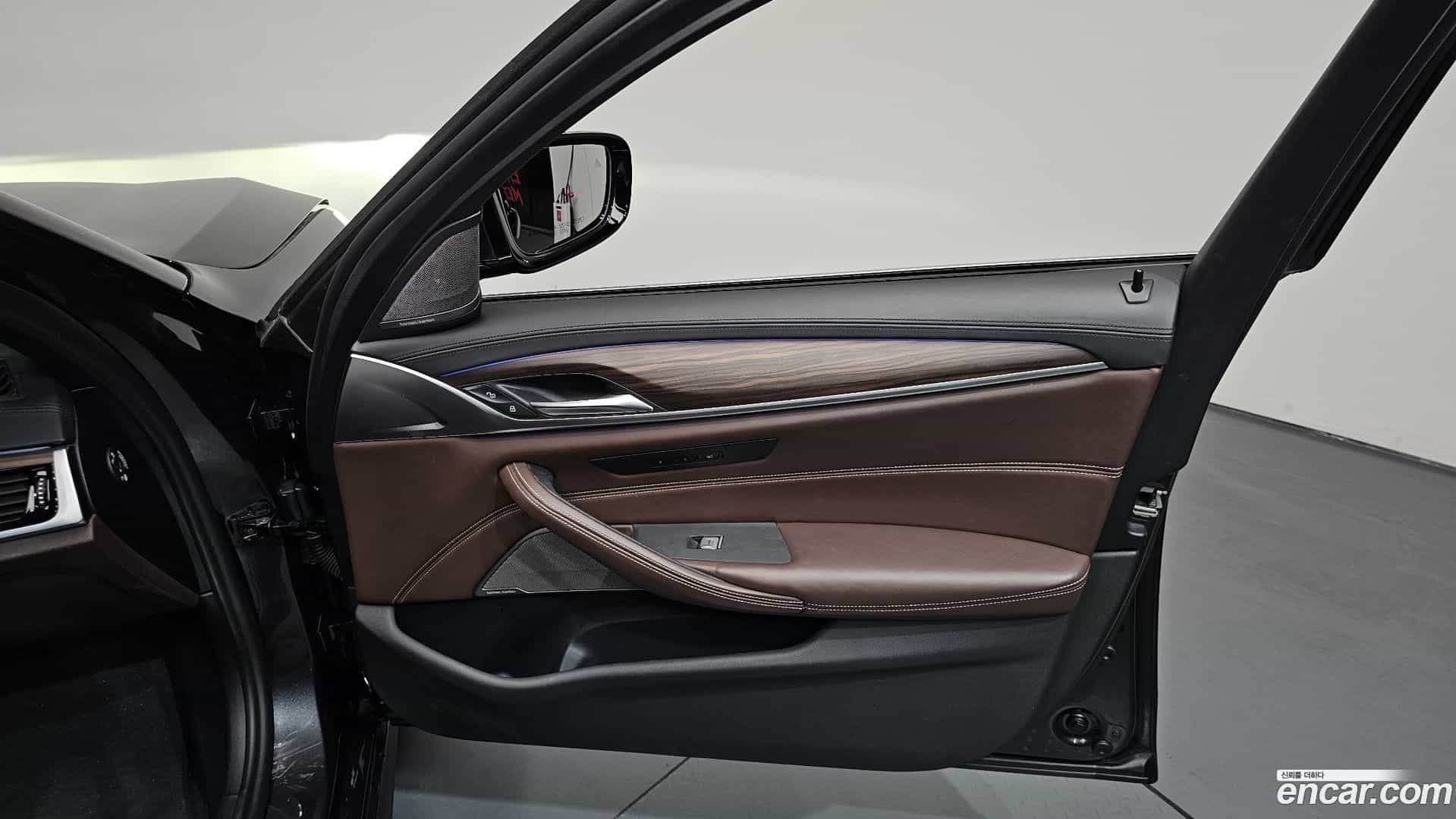 5-Series BMW 2020.7-INNER-034
