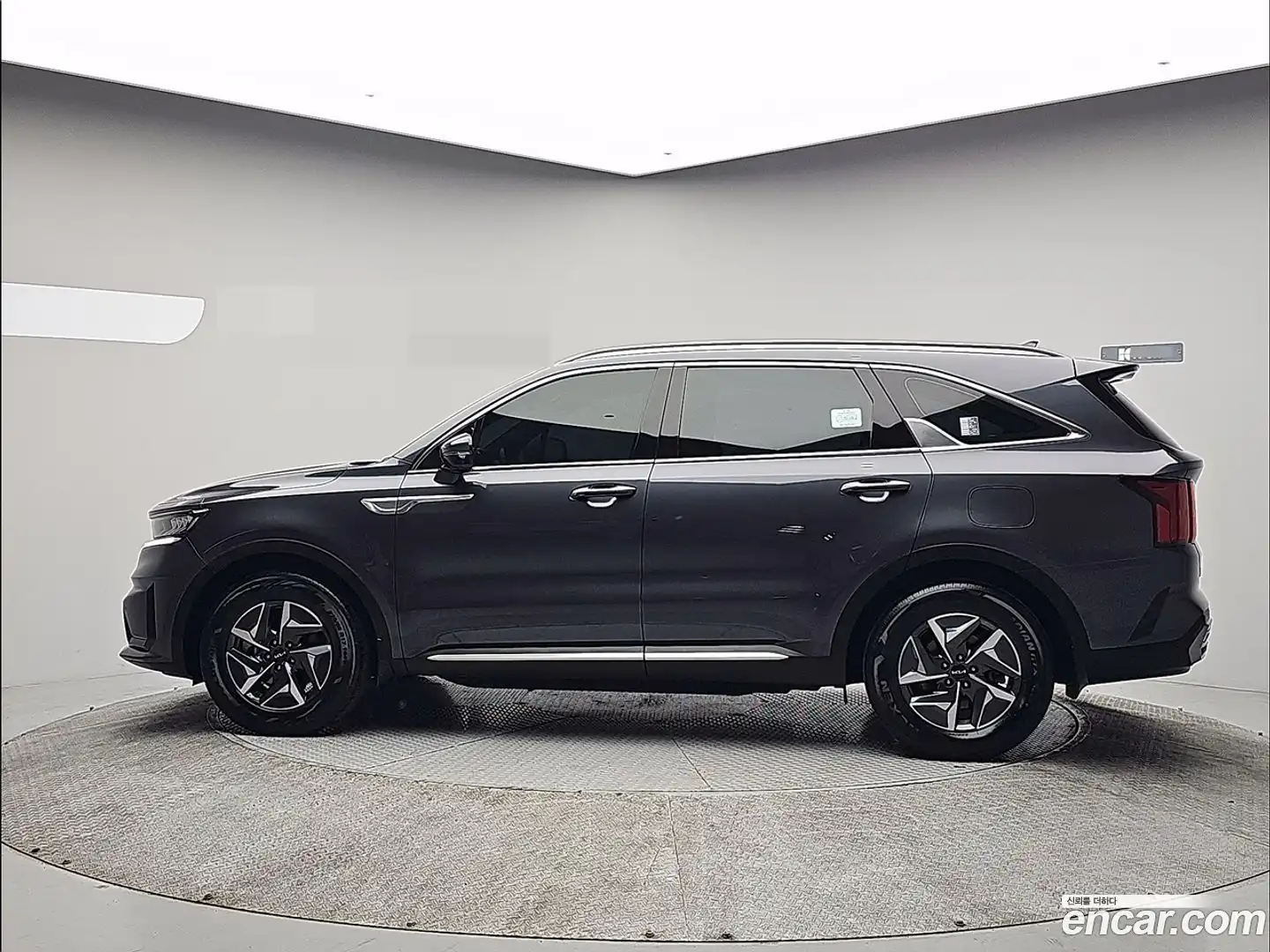 Sorento Kia 2021.11-OUTER-003