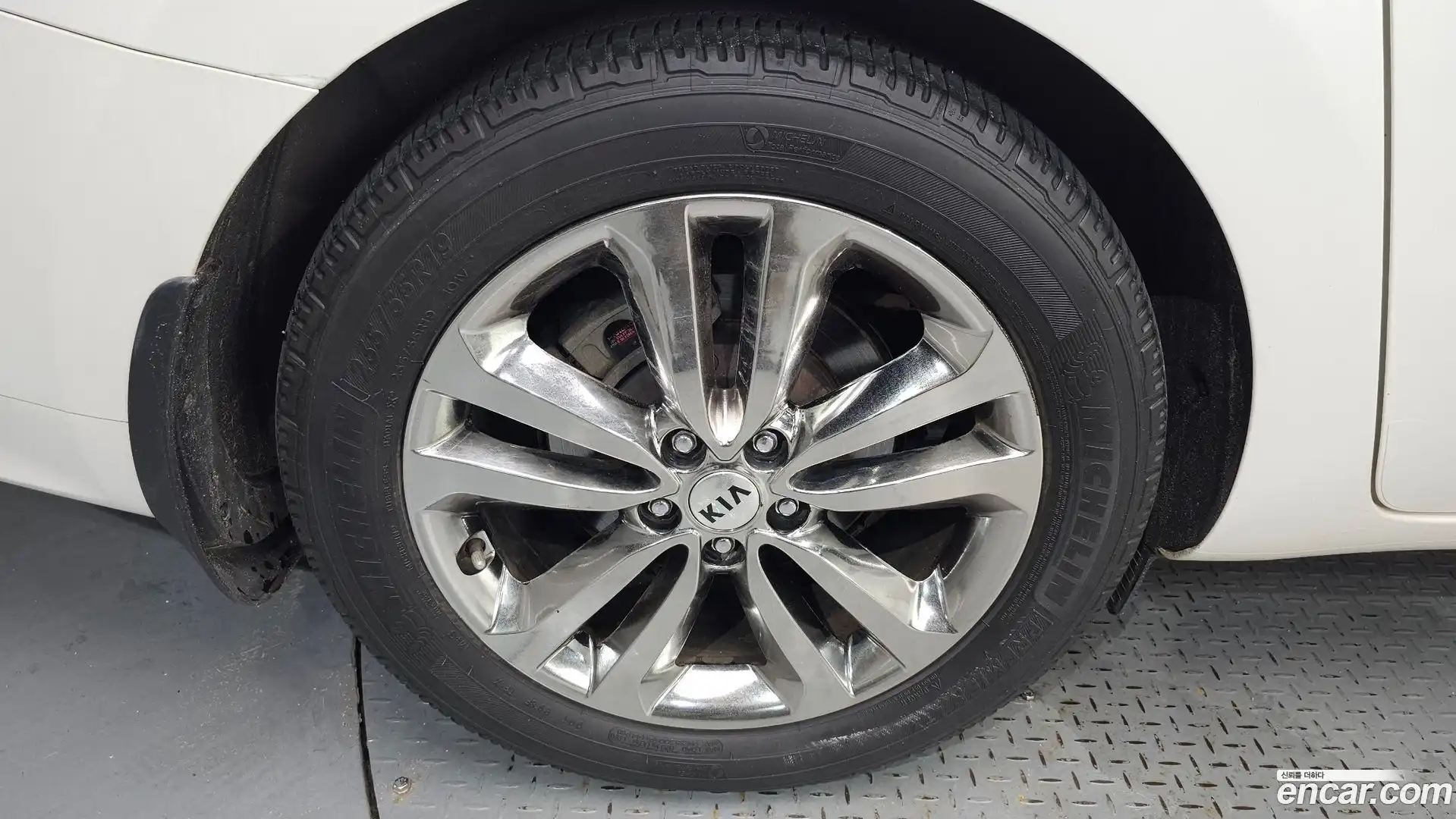 Canival Kia 2015.9-OUTER-005