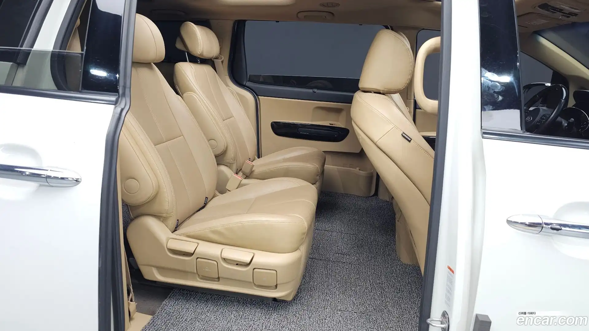 Canival Kia 2015.9-OPTION-015