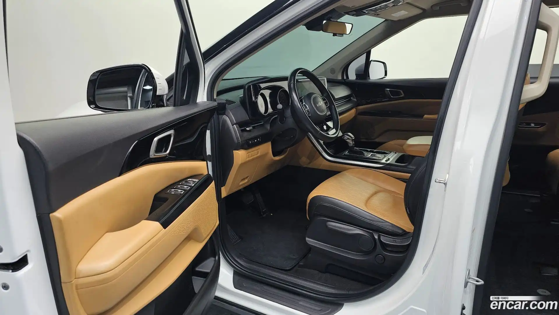 Canival Kia 2023.0-INNER-010
