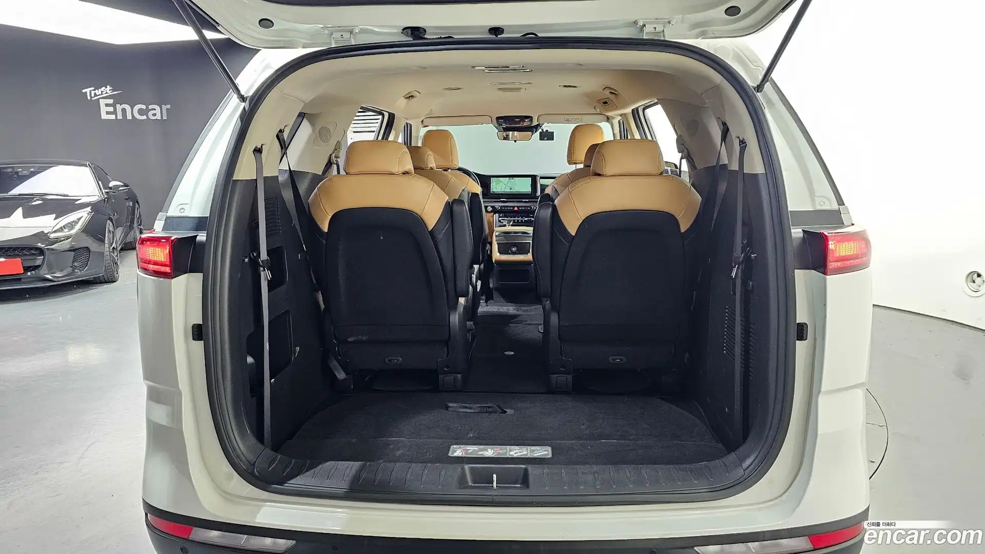 Canival Kia 2023.0-OPTION-024