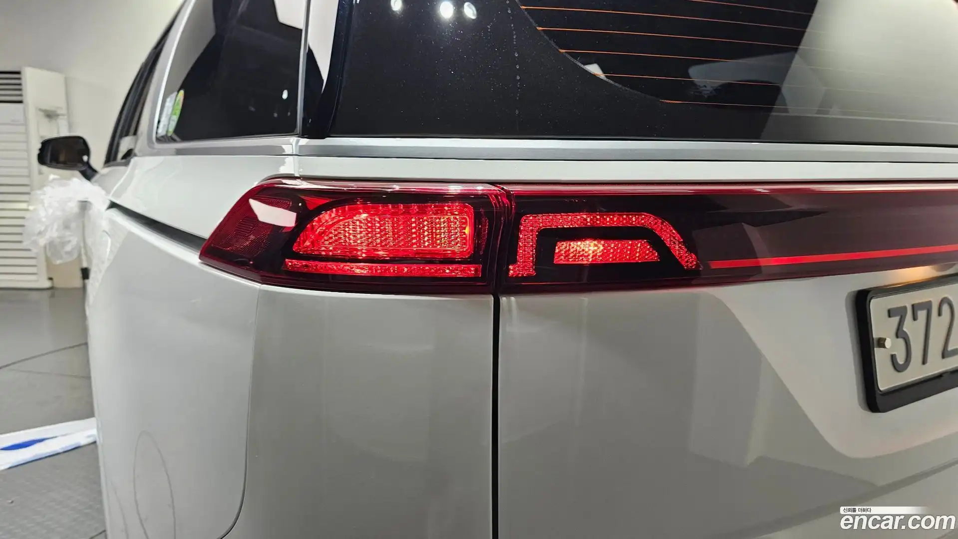 Canival Kia 2023.0-OUTER-033