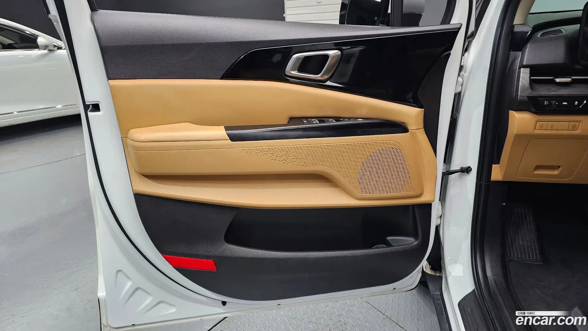 Canival Kia 2023.0-INNER-034