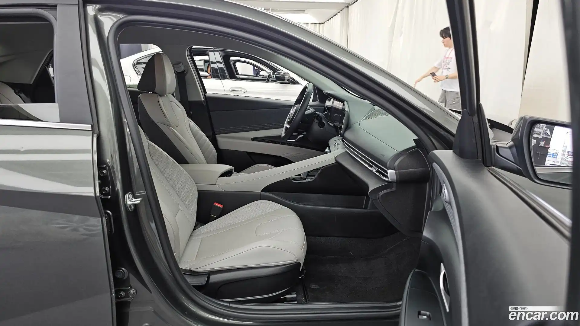 AVANTE Hyundai 2021.7-OPTION-015