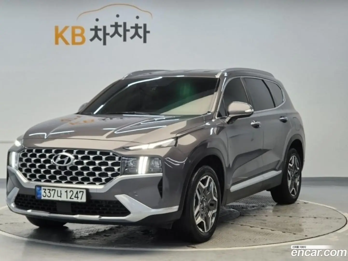 Main__Slider__Photo:Santafe Hyundai 2021.8-0