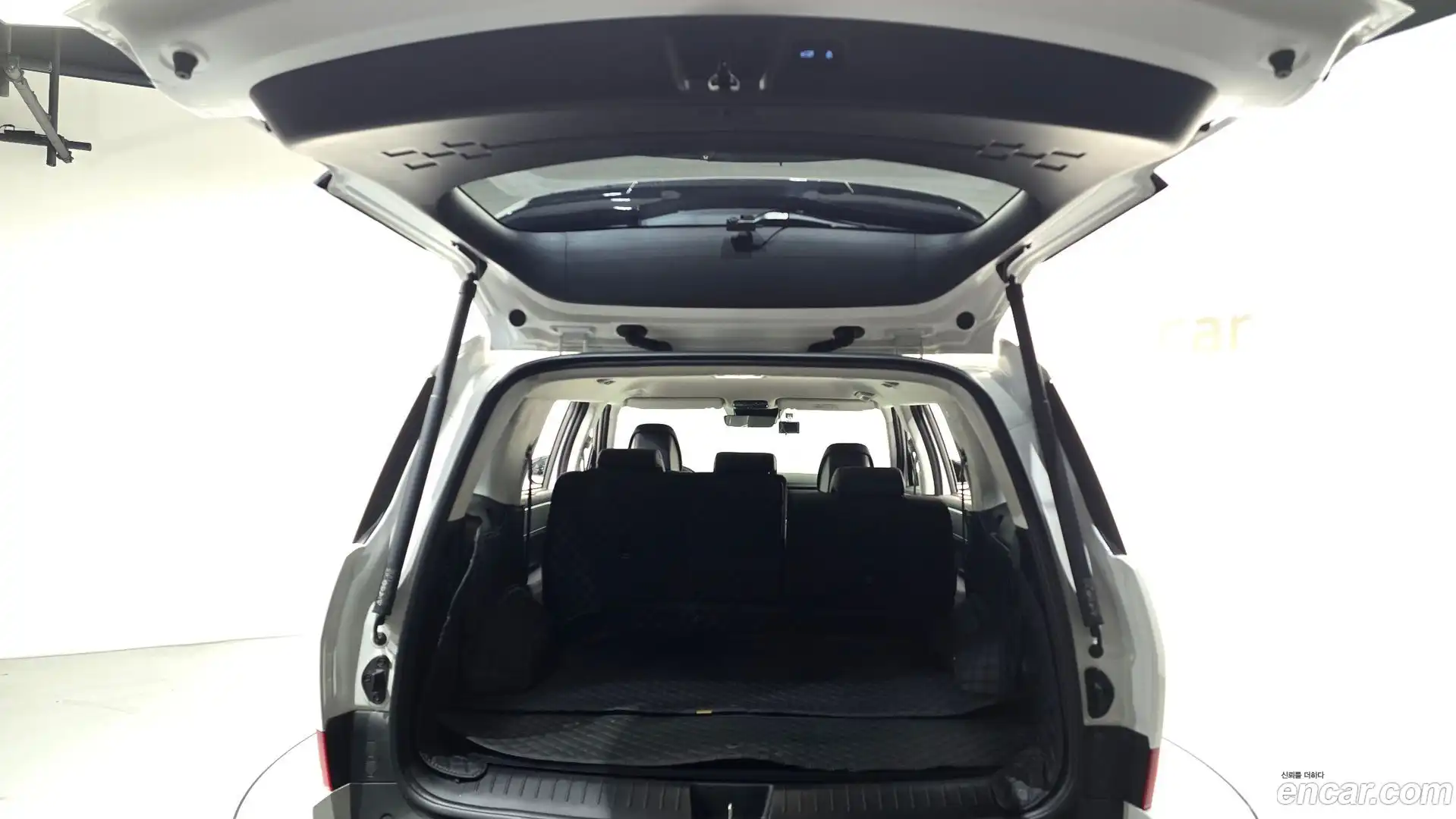 Santafe Hyundai 2023.8-OPTION-021