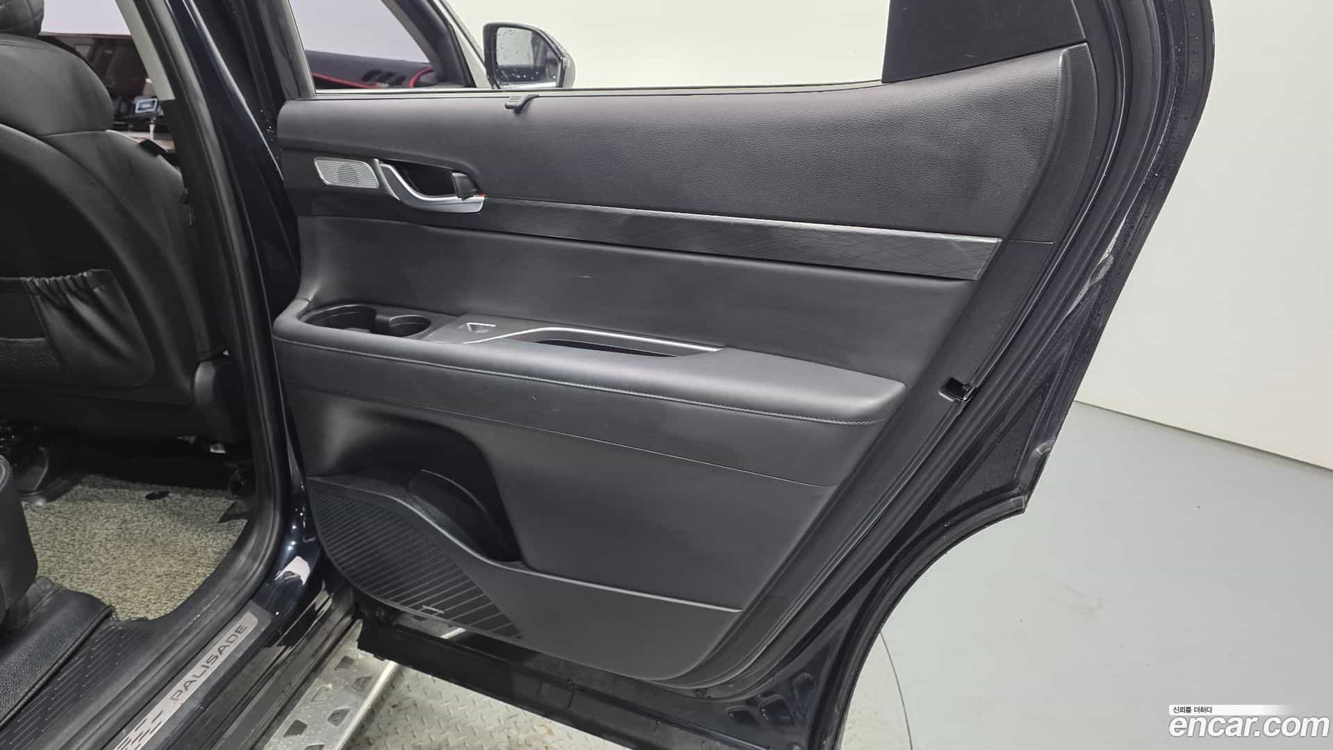 Palisade Hyundai 2019.2-INNER-035