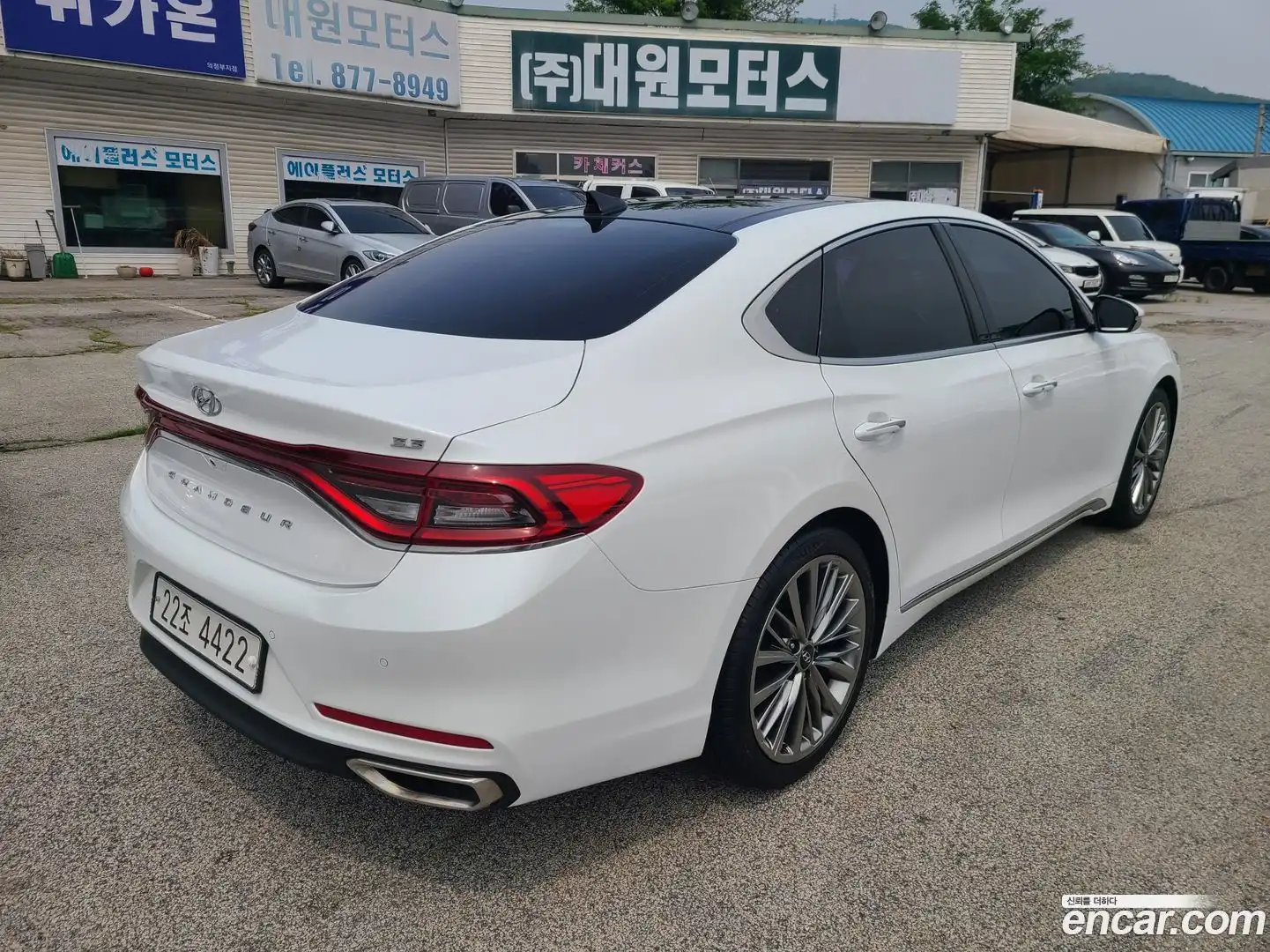 Grandeur Hyundai 2017.3-OUTER-004