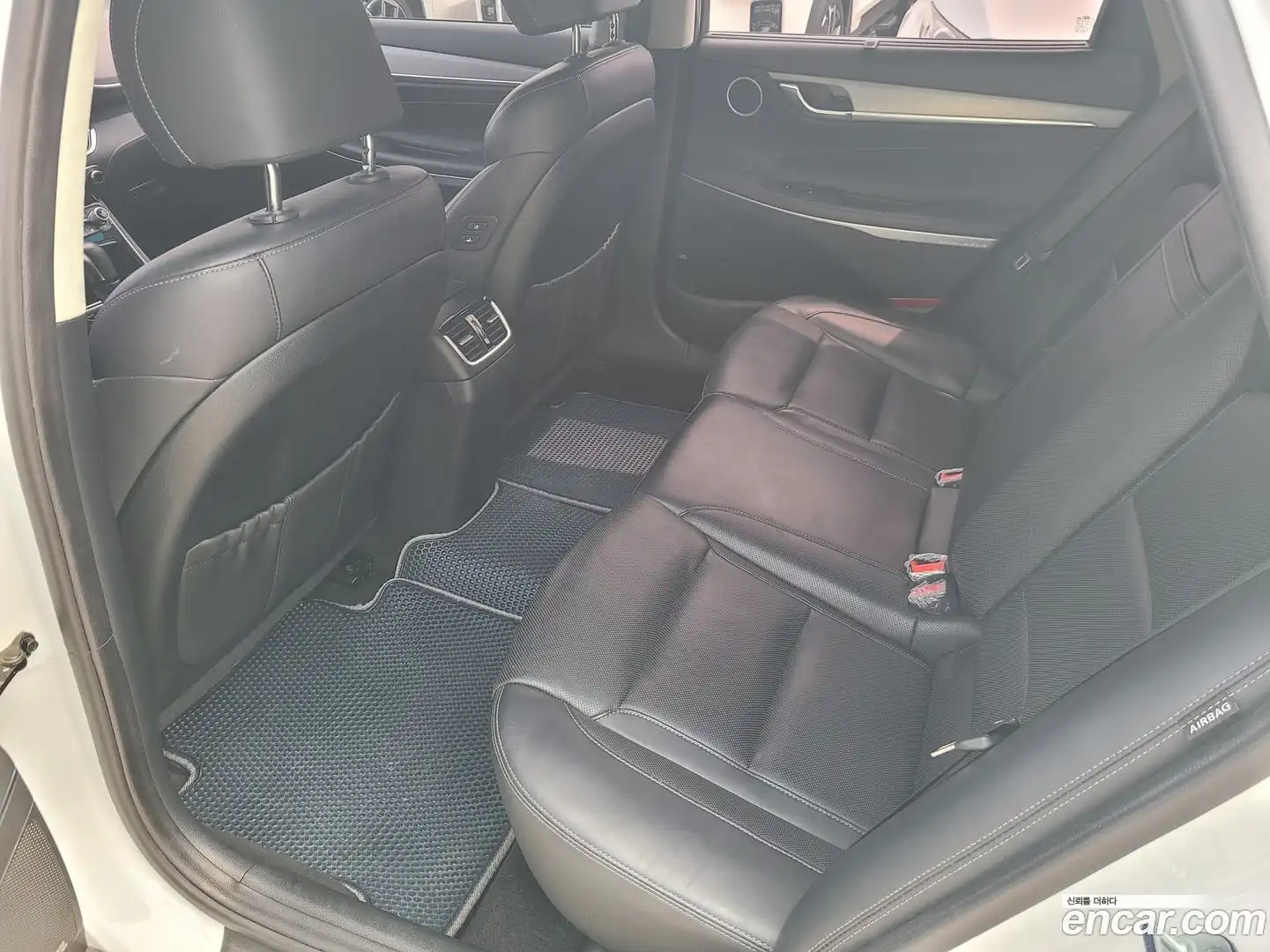 Grandeur Hyundai 2017.3-INNER-009