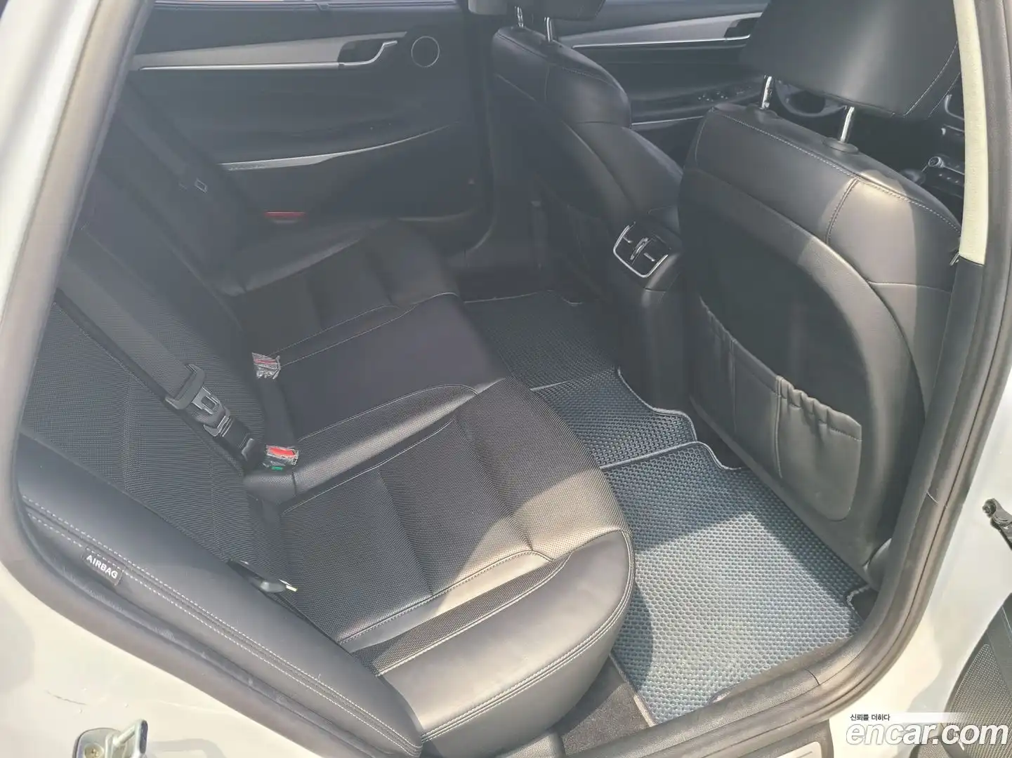 Grandeur Hyundai 2017.3-INNER-010