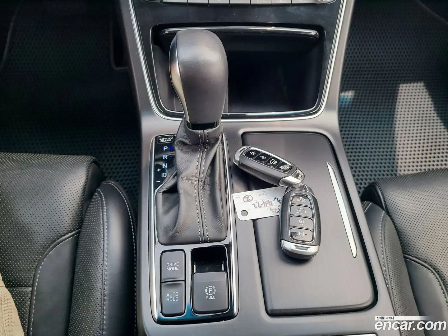 Grandeur Hyundai 2017.3-OPTION-019