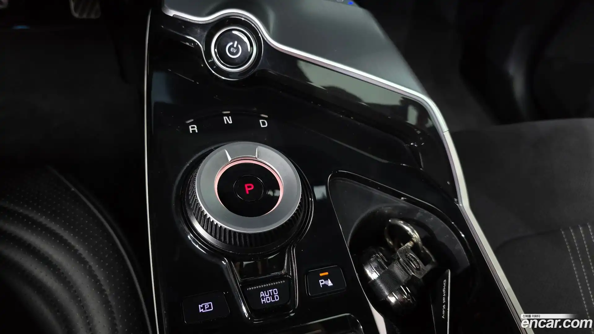 EV6 Kia 2022.1-INNER-009