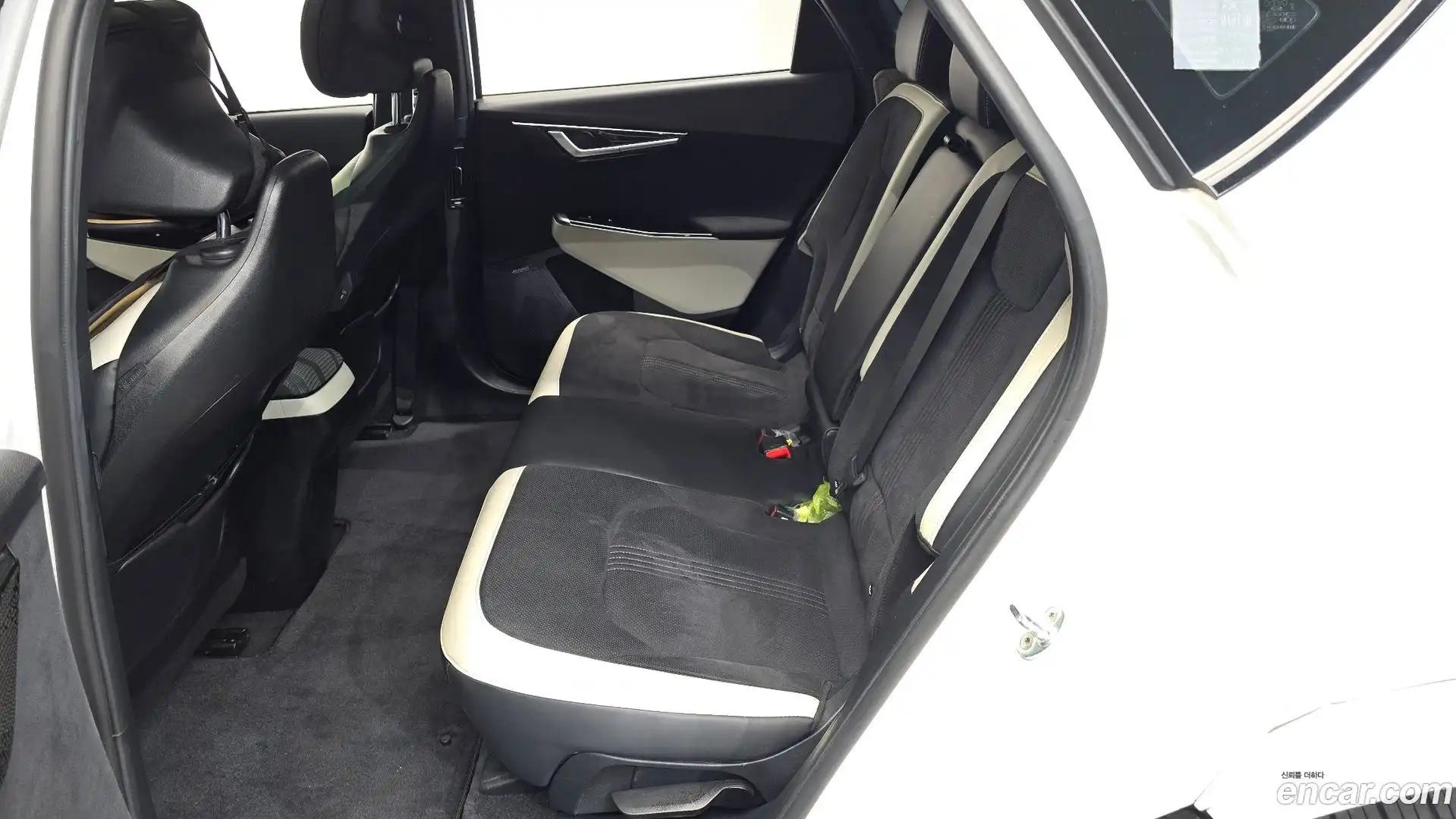 EV6 Kia 2022.1-OPTION-015