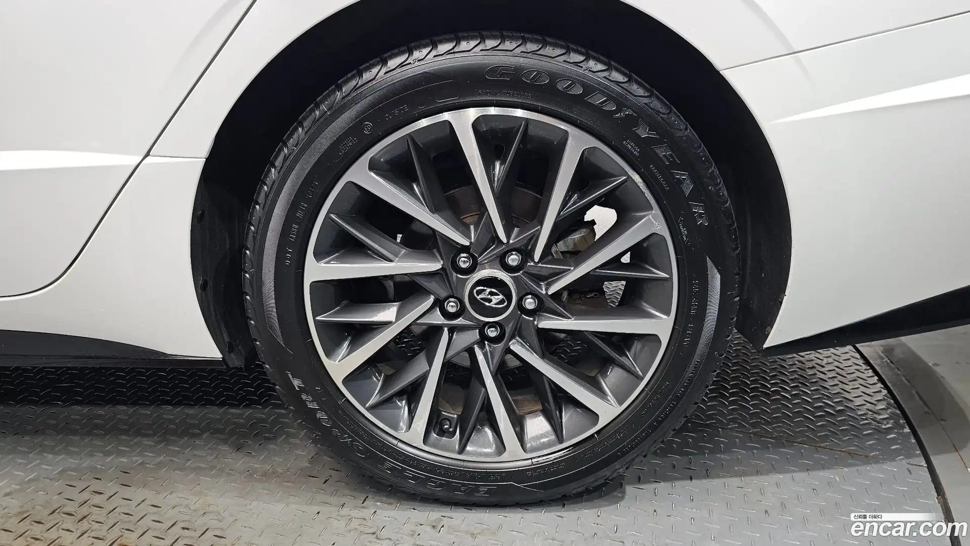 Sonata Hyundai 2019.9-OUTER-031