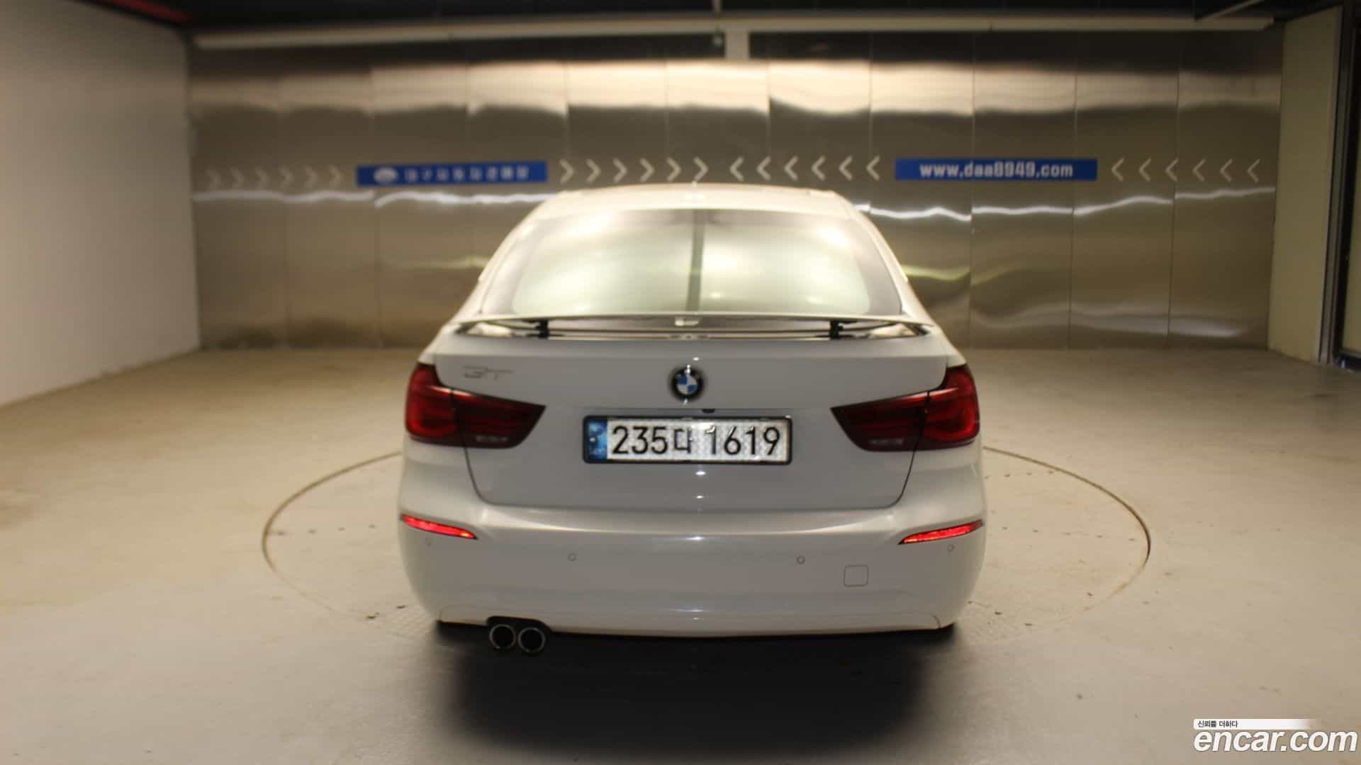 Gran Turismo BMW 2019.11-OUTER-004