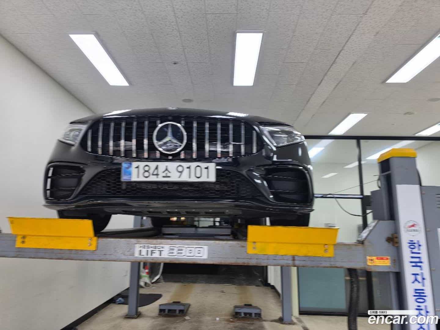 CLS-Class Mercedes-Benz 2020.10-OUTER-001