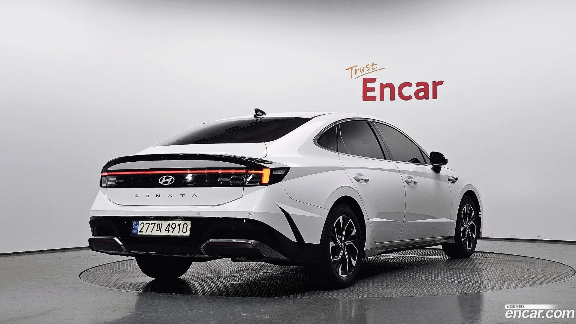 Main__Slider__Photo:Sonata Hyundai 2024.1-1
