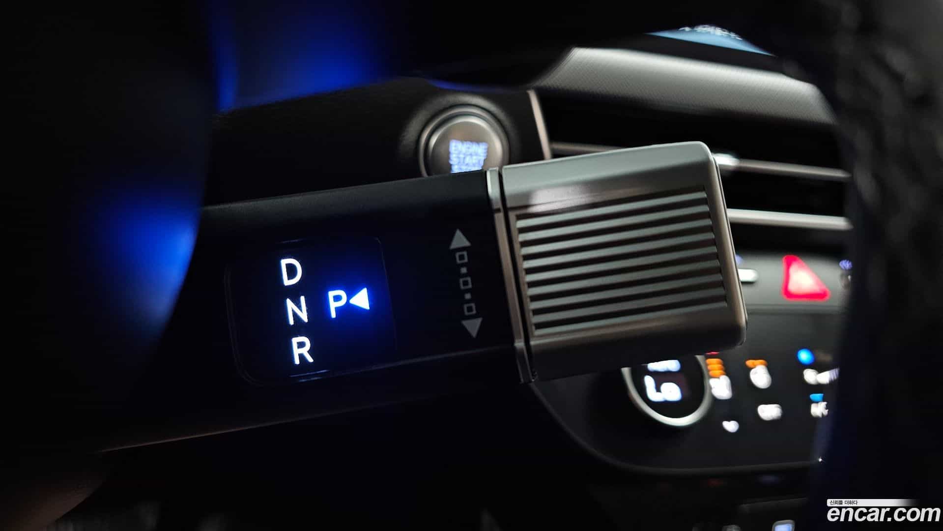 Sonata Hyundai 2024.1-INNER-009