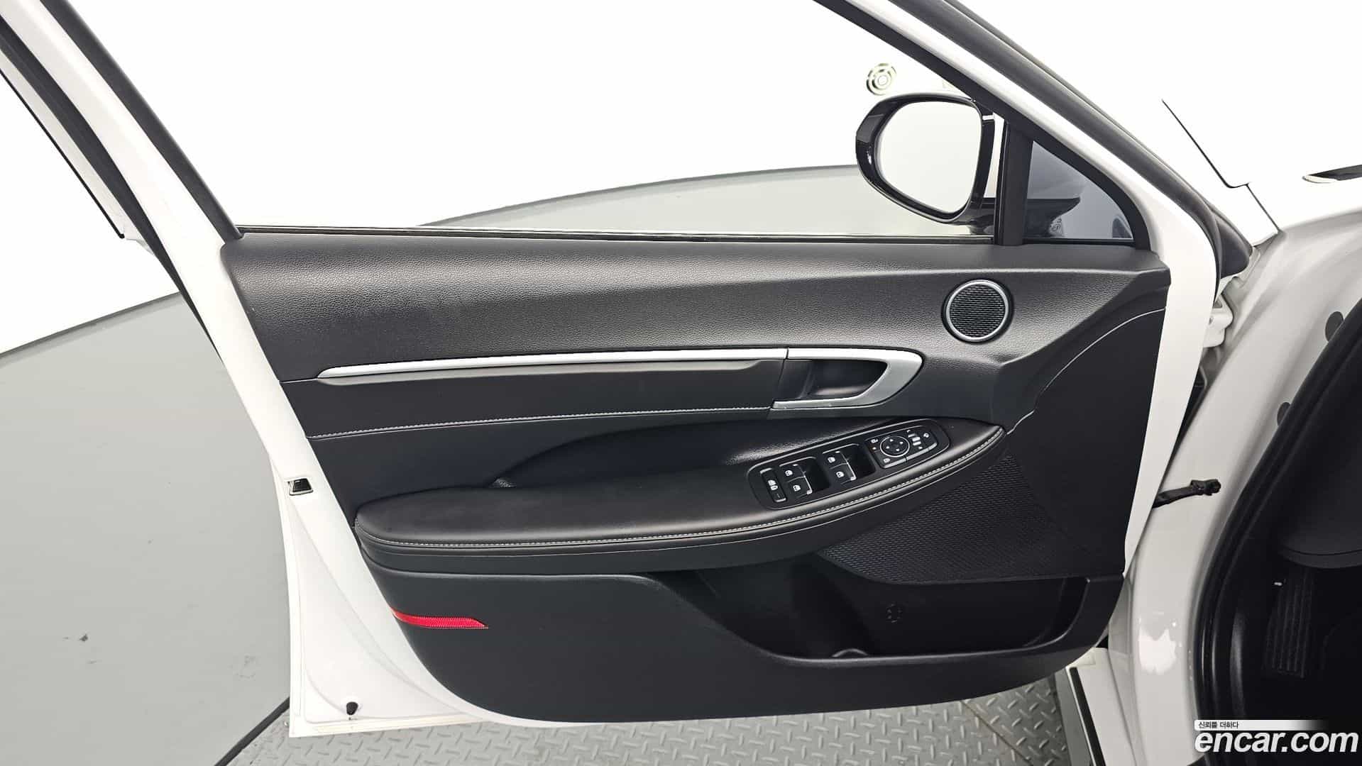 Sonata Hyundai 2024.1-INNER-034