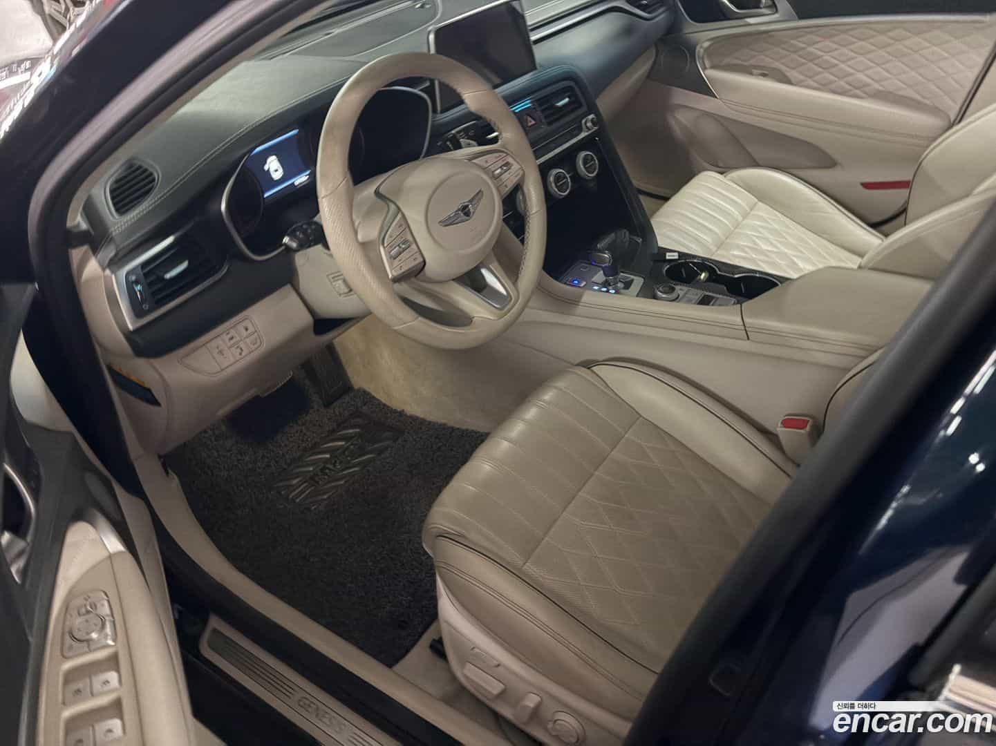 G70 Genesis 2018.10-OUTER-004