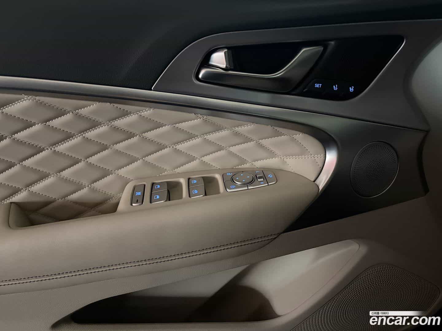 G70 Genesis 2018.10-INNER-010
