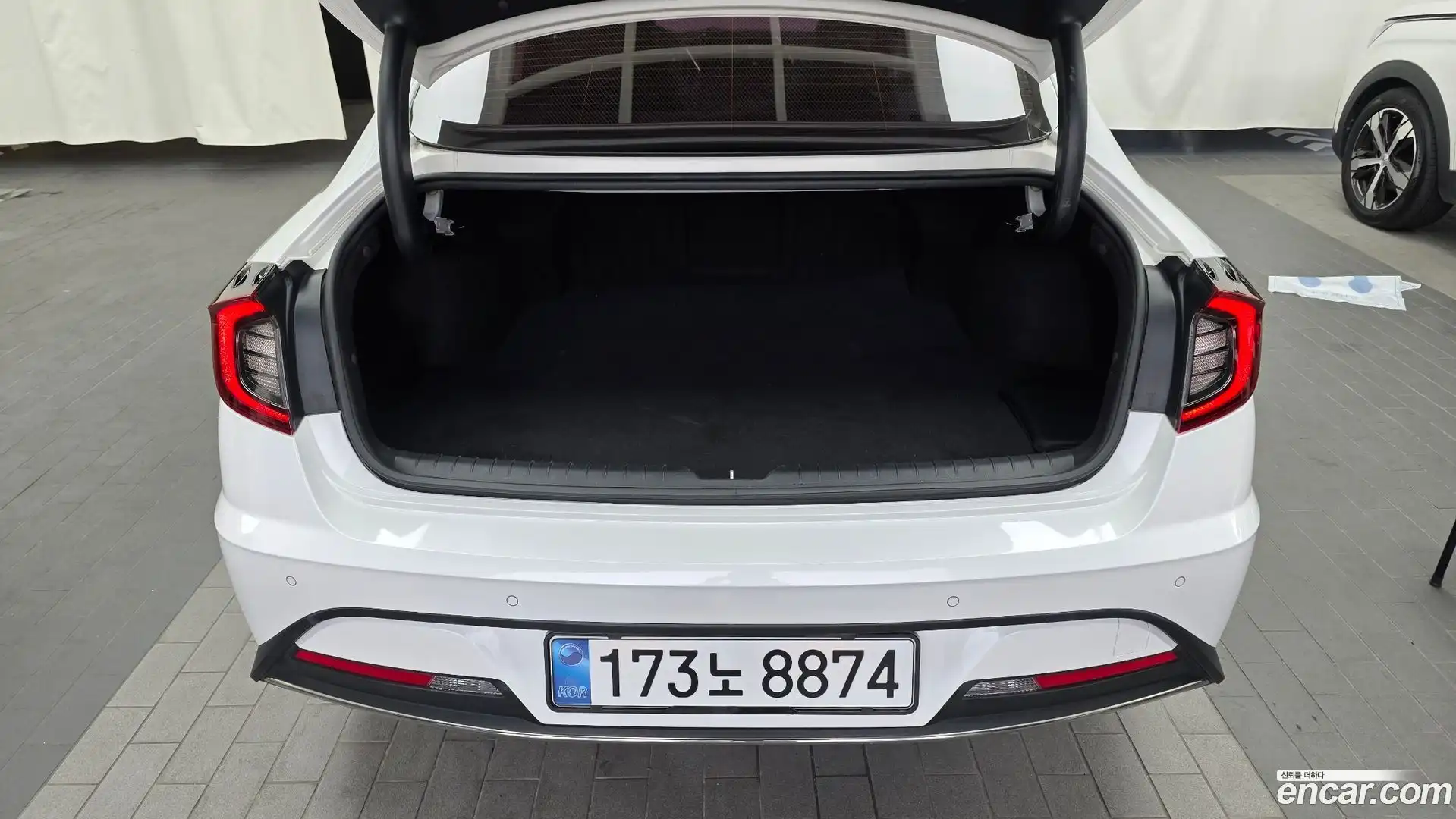 Sonata Hyundai 2019.4-OPTION-024