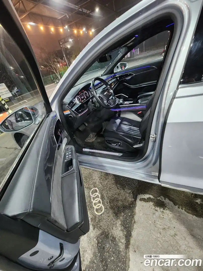 A8 Audi 2020.11-OPTION-015