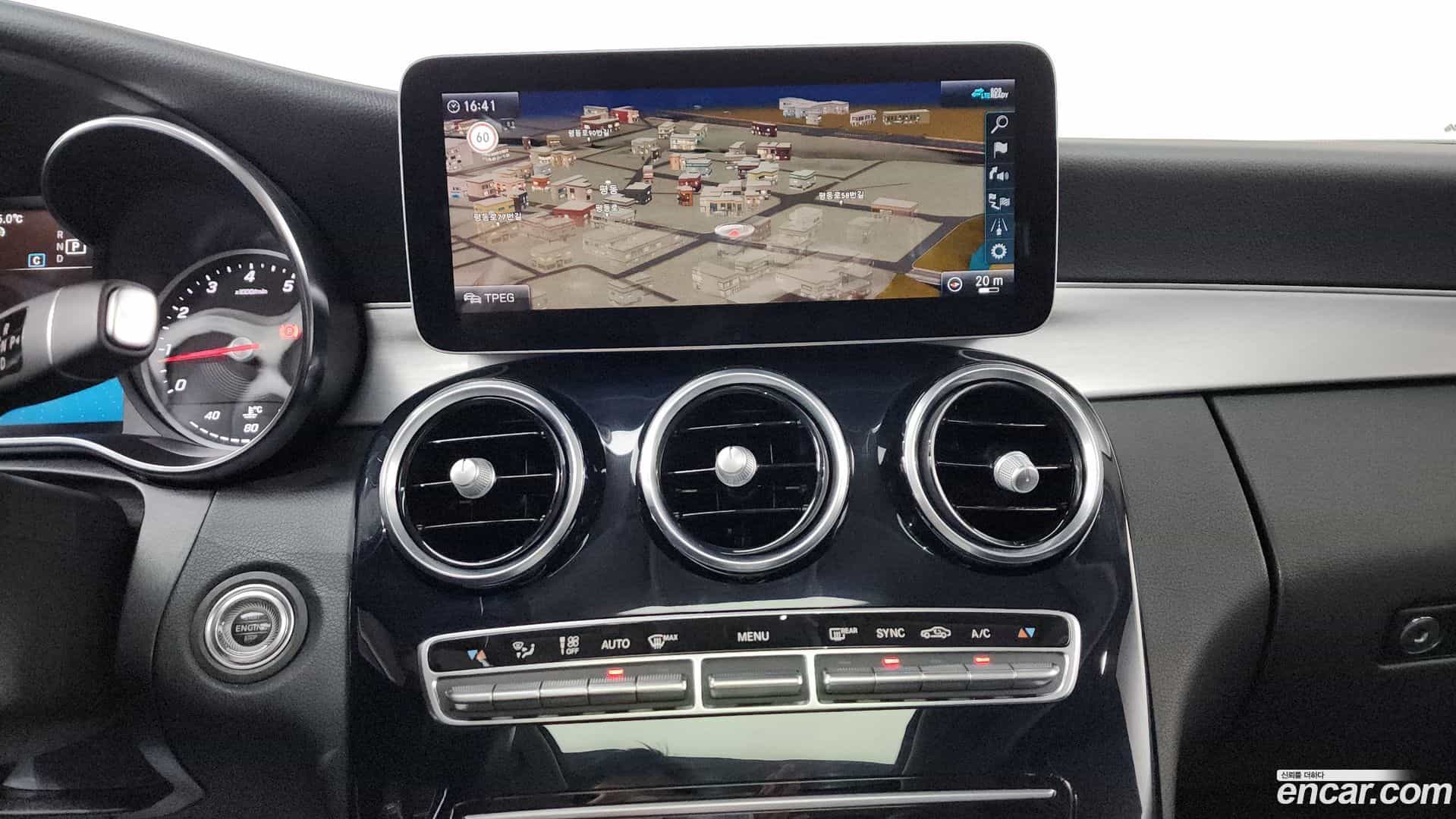 C-Class Mercedes-Benz 2020.4-OPTION-016