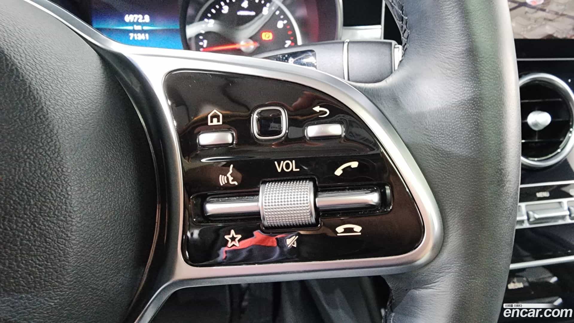 C-Class Mercedes-Benz 2020.4-OPTION-020