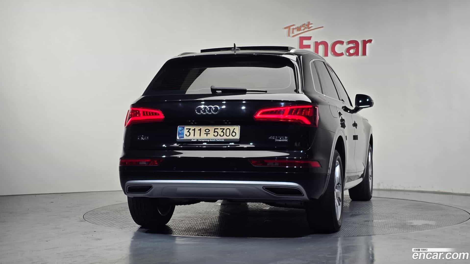 Q5 Audi 2020.11-OUTER-004