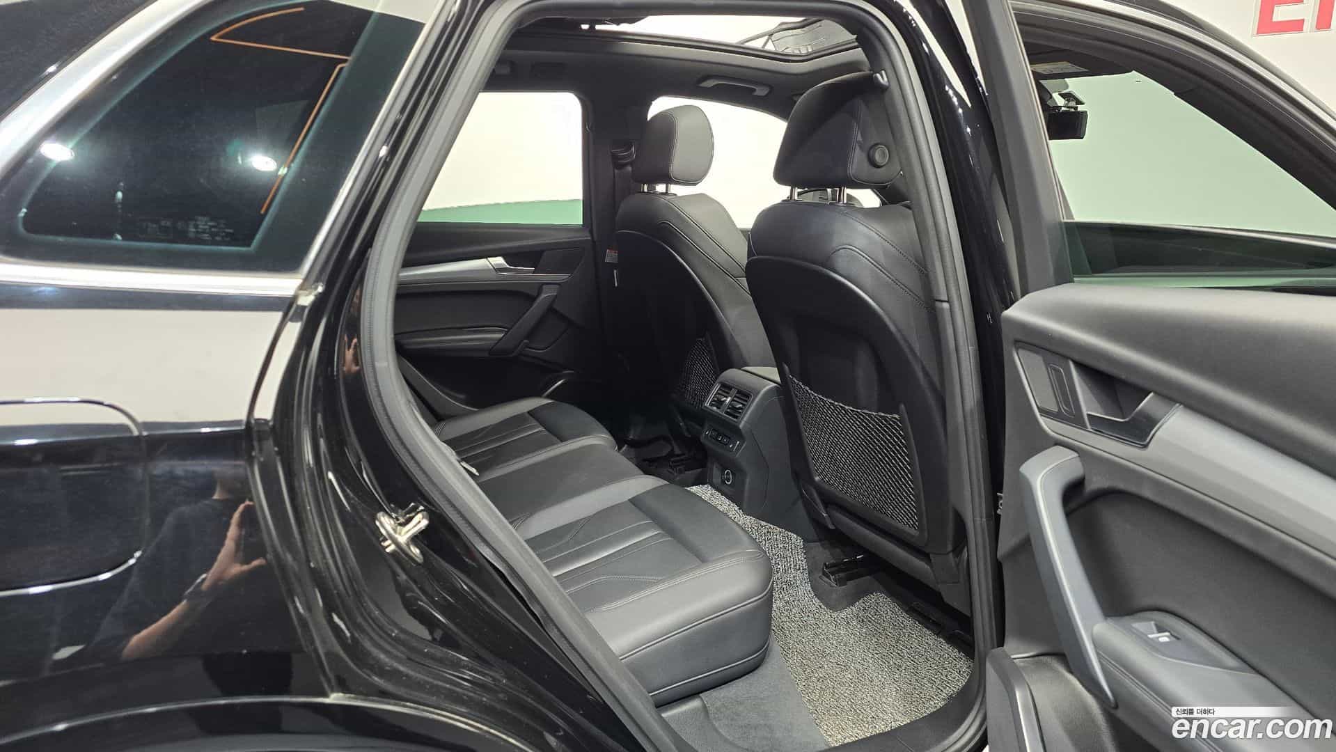 Q5 Audi 2020.11-OPTION-015