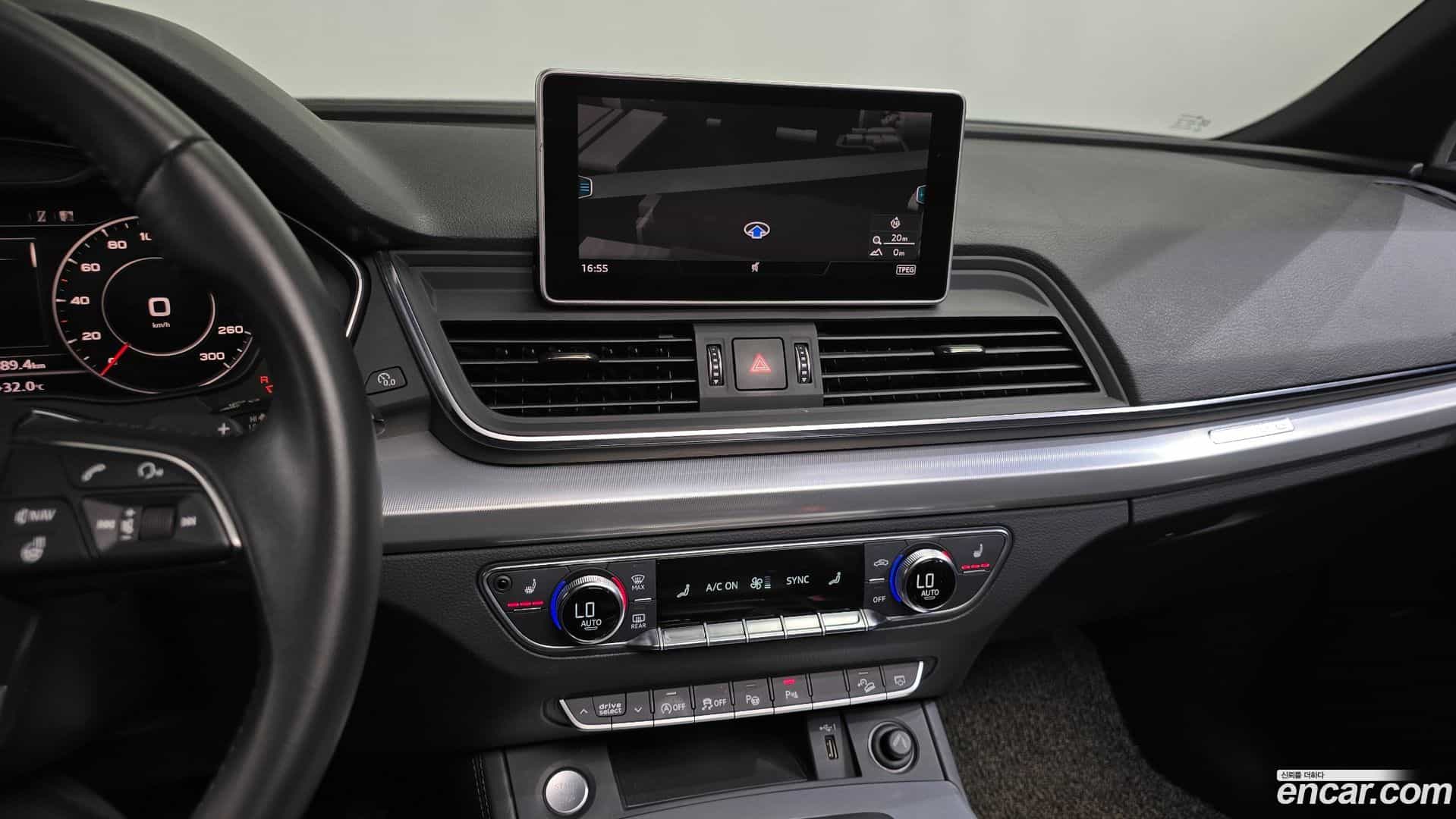 Q5 Audi 2020.11-OPTION-016