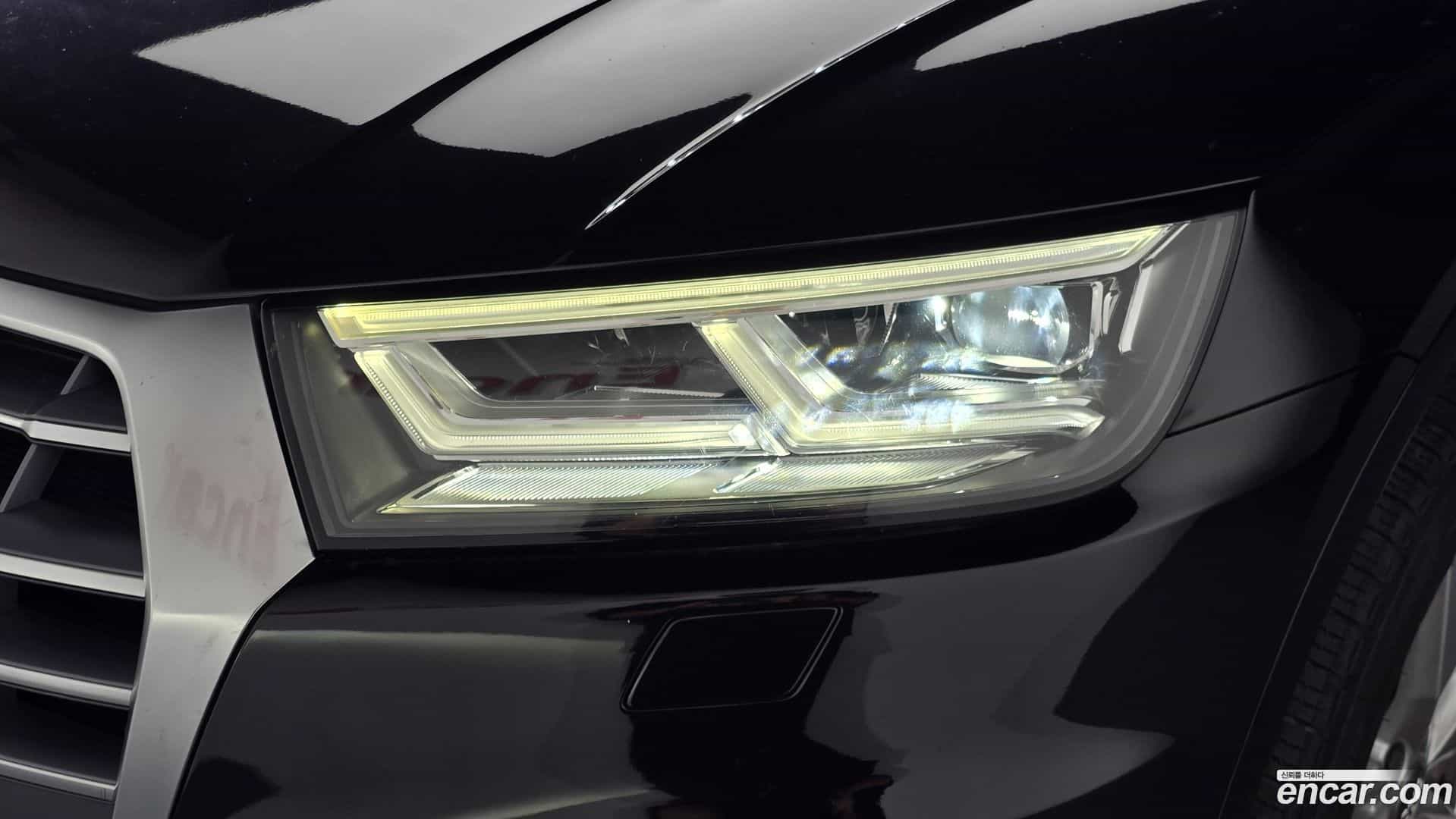 Q5 Audi 2020.11-OUTER-032
