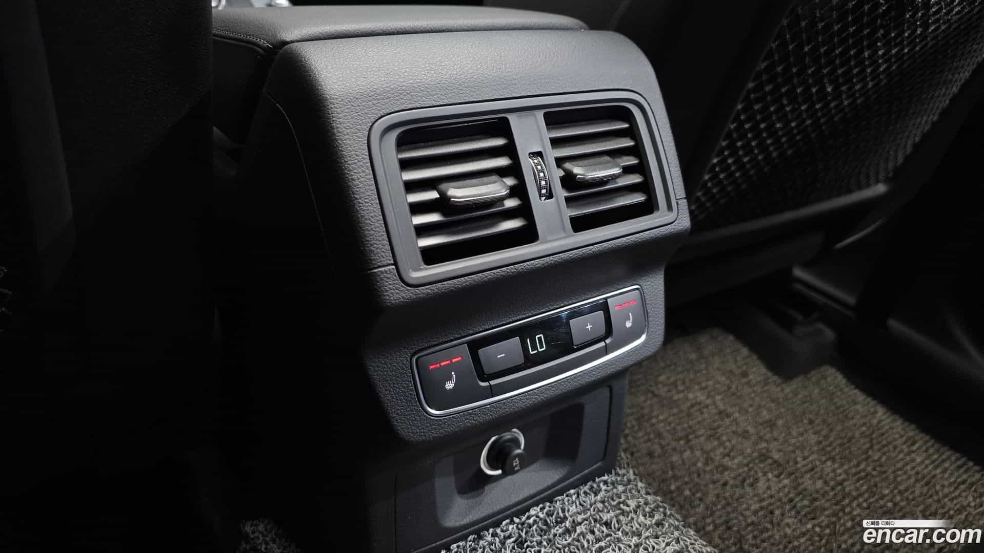 Q5 Audi 2020.11-OPTION-041