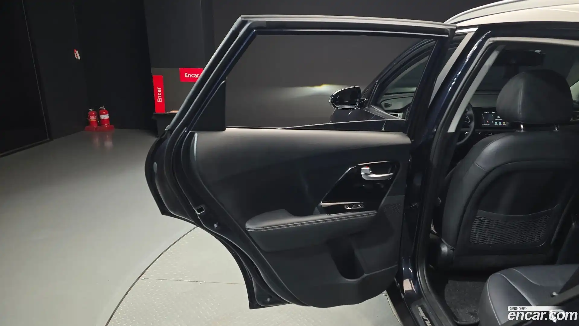 Niro Kia 2018.11-INNER-035